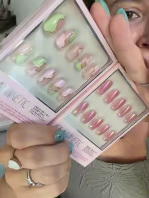 HOW CUTE?! #TikTokshopbacktoschool #tiktokshopblackfriday #ad #pressonnails #summernails 