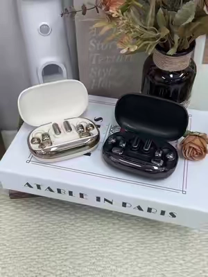 6-in-1 wireless earbuds#tiktokshop #summerwins #dealsforyoudays #earbuds #headphones 