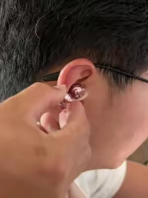 🎁❤️Game changer for workouts: clip-on earbuds#EarClipEarbuds #HiddenHeadphones #FashionEarbuds #WorkHacks #DealsForYouDays