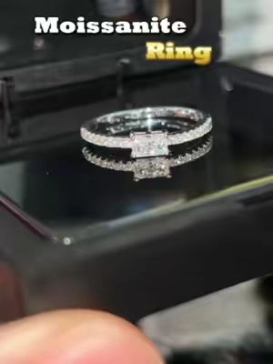 Quality jewelry for everyday luxury spendless and get more!#delzzad #tiktokshopsummersale #moissanitejewelry #unisexjewelry #2026trend #summerjewelry #sparkleandshine #moissanite #ring #radiantcut #radiantcutdiamondring #giftguide #moissanitering