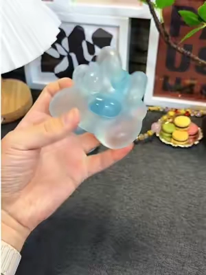 #coconutoilstressball #coconutoilsquishy #squishyreview #stressball #SummerVibes 
