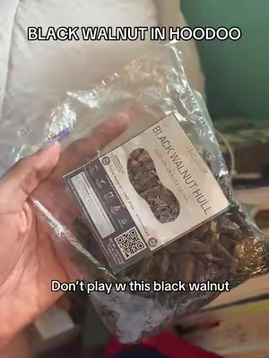 WHY YOU SHOULDNT PLAY WITH BLACK WALNUT! #blackwalnuthull #uncrossing #blackwalnut #hoodoo #blackwalnutbath 