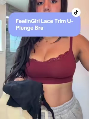 #FeelinGirl #Lace #TrimUPlunge #Bra 