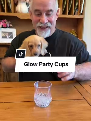 ✨ These cups LIGHT UP when you add your drink! 💫🥤 Just pour, glow, and let the fun begin! 🎉✨ #partysupplies #cups #PartyFinds #PartyDecor #glowcup 
