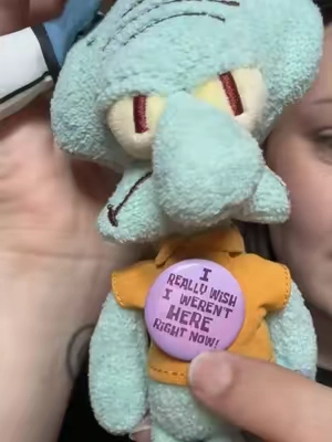 Love the pin 🤣 #squidward #spongebob #blindbox #blindboxes #bagcharms 