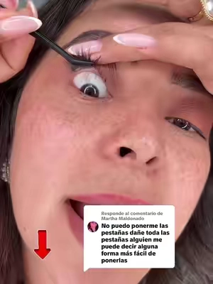 Respuesta a @Martha Maldonado 😍 Link de las pestañas aquí arriba de mi nombre ⬆️⬆️ Levanta tu párpado y pegas directamente la pestaña y ella sola se queda 🫶 . . . . . #mabellrodriguez #mabelltips #cofierlashes #cofierlashkit #pestañas 