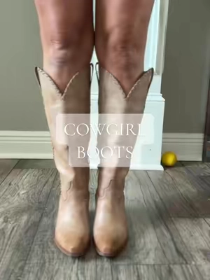 These boots are beautiful!!  #cowboyboots #cowgirlboots #boots 