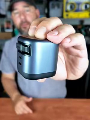 The end of the cable spaghetti in your bag @UGREEN.US 
