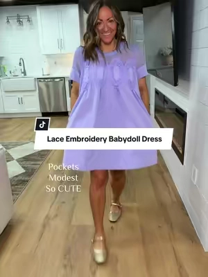 Love that it works for multiple seasons! I’m 5’2” 127 in a Small #babydolldress #dresswithpockets #dress #modestfashion @Wenrine shop 