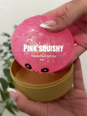 4 pink squishies! #parentsoftiktok #girlmoms #squishyasmr #squishy 