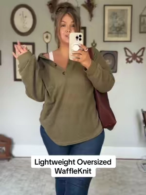 One of my all time favorite throw on and go tops #plussizefashion #waffleknit #comfyoutfit #plussizeoutfits #fallfashion 