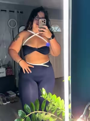 Runs a little big! #workoutset #twopieceset #plussizefashion #womensfashion 