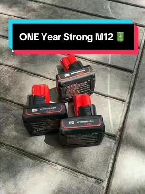 Replying to @cody Even after one year these batteries are still going strong 💪 #tools #construction #construccion #mechanic #powertools 