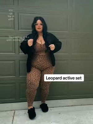 #plussizefashion #activewear #curvyfashion #leggingsoutfit #matchingset @BRXL @brxlclothing 