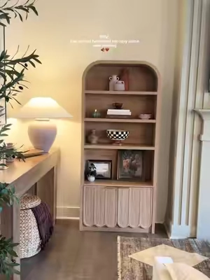 La pieza que le faltaba a mi cozy corner 🪵🤎📚📕 #furniture #bookshelf #bookshelforganization #homedecor #pinteresthome  