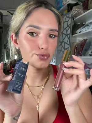 Plumping gloss in the shade plum springs 🤎  #TikTokshopbacktoschool #backtoschool #plumpinglipgloss #lipnightoil #makeupreview