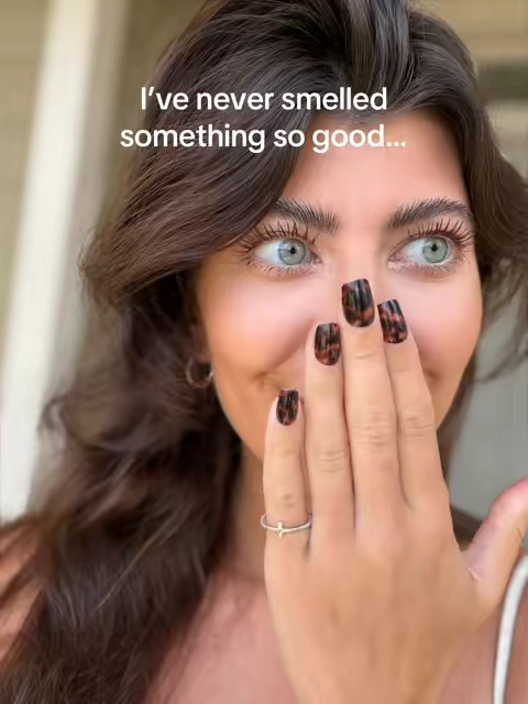 Selener was cooking in the lab because Rare Beginnings Perfume is heaven!! #rarenewbeginnings #rarebeautyperfume #rarebeauty @Rare Beauty 