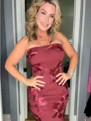 The perfect color for fall! Strapless body flattering midi dress.  Looks great on any body style. #midsize #curvyfashion #fashionover50 #dress @MEROKEETY-USA 