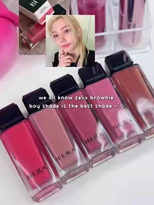 no cause why does the shade look soo good on felix  #hera #kbeauty #lipgloss #brownieboyfelix #straykids 
