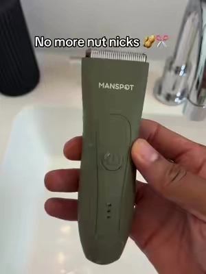 #manspot #hairtrimmer #menshygiene #hygiene #beardtrim 