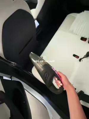 7672215108310830366