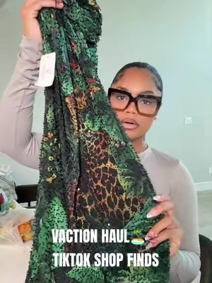 Vaction TikTok Shop Haul👙🏝️ I can’t wait to be on the beach this week! So many good finds too💛 Linked in the orange cart🤭 #vacationhaul #tiktokshopfinds #tiktokshop #vacationoutfits #cabo 