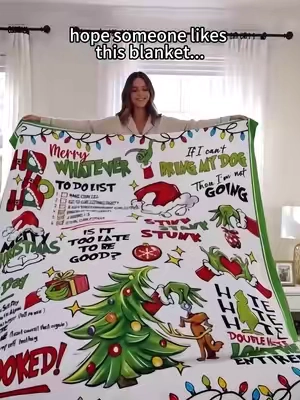I need a beautiful Grinch blanket🎄🥰🎁#tiktokshopsummersale #blanket #grinch #christmasdecor #thegrinch 