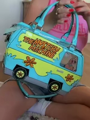 Mystery Machine Crossbody Bag🌼🩵#mysterymachine #purse #bag #statementbag #handbag