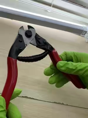 Heavy Duty Cable Cutter!  https://www.tiktok.com/t/ZP9hKd6wP5Pm4-GgC0o/ (Affiliate Link) @GJANSH 