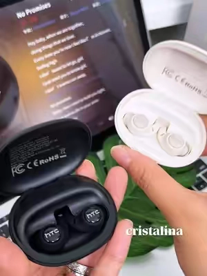Cuando quieres música pero nadie debe saberlo 🤫 #earbuds #auriculares #bluetooth #wireless #techfinds #foryou #TikTokshopbacktoschool 