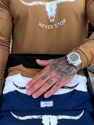 #SummerVibes #menfashion #fashiontiktok #fyp #cool 