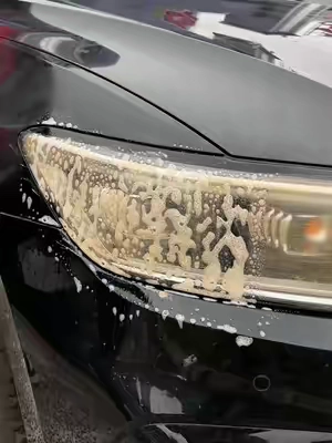 If your headlights are yellow and old, you might not need to replace them. Just try this. #car #auto #tiktokmademebuyit #fyp#tiktokshopblackfriday