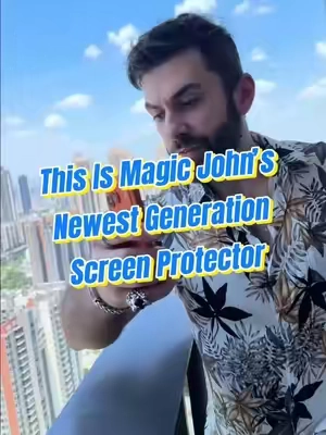 The Latest Generation of Screen Protection? #MAGICJOHN #losangeles #foryoupage❤️❤️ #screenprotector #TikTokshopbacktoschool 