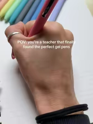 Streak proof AND smudge proof #teacherfinds #teachermusthaves #backtoschool #TikTokshopbacktoschool #gelpens 