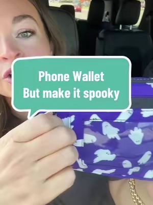 #phonewallet #spookyseason #crossbodybag #phonewristlet @rainbowaffiliates 