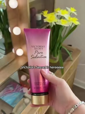 the SMELL is so nostalgic🥹✨  Victoria's Secret Body Fragrance Lotion #vslotion #pureseducion #lotion #victoriassecret @Victoria's Secret 