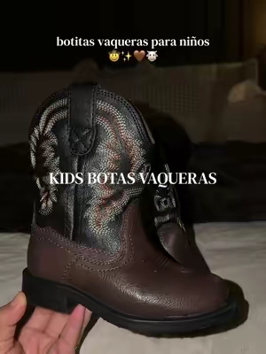 true to size 🤎 i got my 2yr old size 7 ✨🤠 #botitasvaqueras #botasparaniños #cowboyboots #kidscowboyboots #firstrodeo 