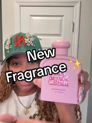 @Sttes dropped this beautiful marshmallow fragrance ! Grab it & thank me later 🤭
