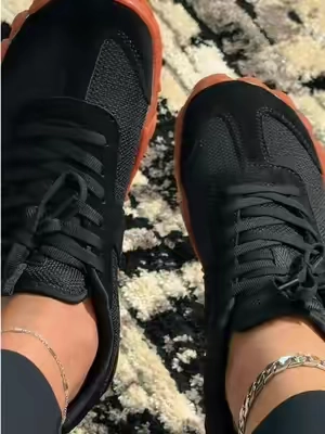 Everyday sneakers with plenty of toe room. Cute, comfy and roomy 👣👣 #ubfen #barefootshoes #widetoebox #comfortableshoes #tiktokshop 