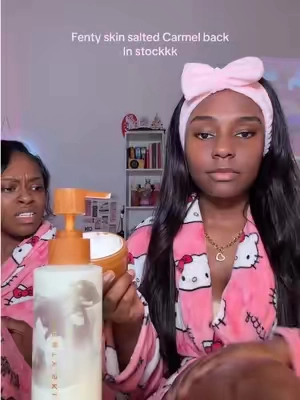 My signature fall scent is salted Carmel by Fenty skin🍨🤭