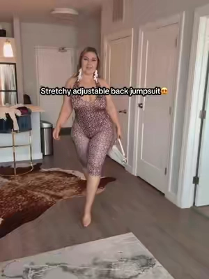 Stretchy, true to size and definitely “all eyes on you” jumpsuit😍 5’9 225lbs large 