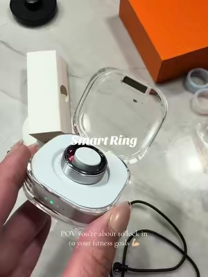 Once it cools off outside 🥵 this one is so much more affordable than the name brand and does the exact same thing! #smartring #healthylifestyle #fitnessjourney #workoutmotivation #steptracker 