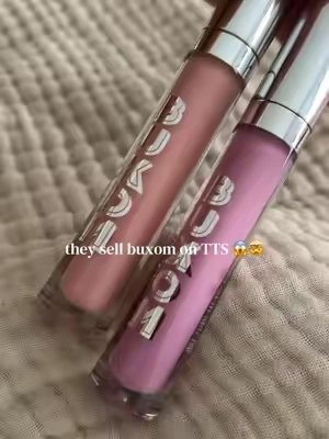 wait since whennn ?! #buxomcosmetics 