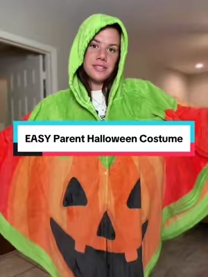 so soft and cozyyy, but not too hot! Easy Halloween costume for the parents to go trick or treating, or pass out candy 🎃 #trickortreating #halloweencostume #MomsofTikTok #halloween