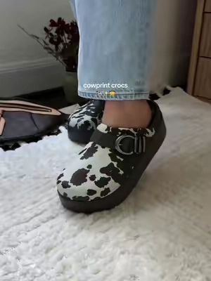 crocs dylan platform clogs animal print ✨🤠🐄🖤 #crocs #crocsnewarrivals 