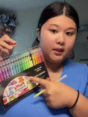 My journals are soo colorful ever since i got these @Shuttle Art 🎨 #gelpens #shuttleartpens #coloringpens #artsandcrafts #journaling 
