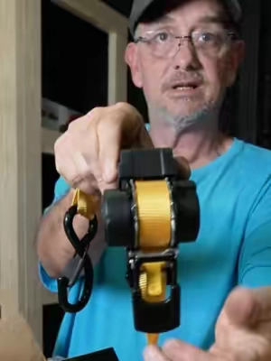 Secure your cargo with this 4-Pack Retractable Ratchet Strap Kit! Heavy-duty 1-inch x 11.5-ft tie-down straps feature up to 1,600-lb break strength per strap, durable polyester webbing, zinc-plated ratchets, padded handles, and coated S-hooks. The self-retracting design makes tightening and unloading fast, easy, and tangle-free. Includes 4 ratchet straps, 4 reinforced loop straps, and a storage bag. Perfect for trucks, ATVs, motorcycles, trailers, boats, lumber, and cargo transport! #RatchetStraps #TieDownStraps #CargoStraps #TruckAccessories #ATVAccessories #TrailerTools #CargoSecurement #HeavyDutyTools #TransportTools #TikTokShopCreatorPicks