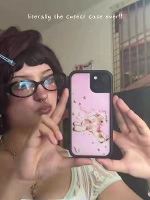 such a whimsy case!! i love it sm, thank you sm @Wildflower Cases #fyp #xyzbca #phonecase 