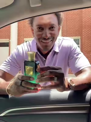 By far one of the best ones I’ve smelled‼️👀 @BeautyHouse US #tiktokshopcreatorpicks #cologne #cologneformen #perfumeformen #khadlajperfumes 
