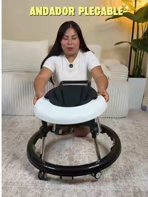 Andador plegable, crece con tu bebé, es bien liviano y puedes guardado en cualquier espacio de tu casa #babyessentials #walker #parentmusthaves #momtok #tiktokshopsummersale @SODAY Cooksy 